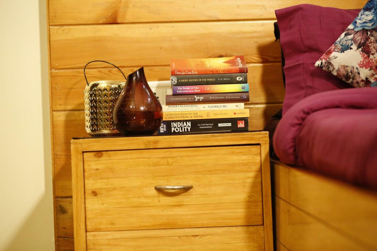 Apartment In Airb&b - Divine Service *